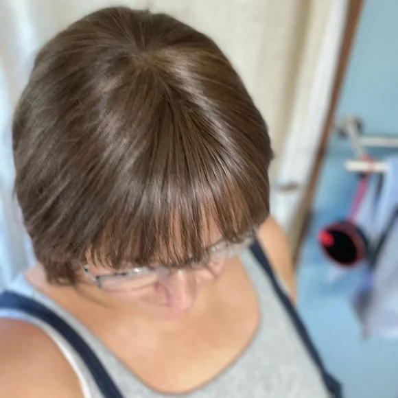 MEDIUM BROWN SYNTHETIC FIBER TOPPER BOB LENGTH WITH BANGS - Picture 13 of 15